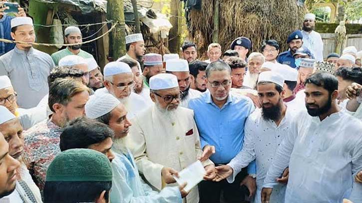 জুলাই বিপ্লবের শহিদদের জাতি স্মরণে রাখবে: ধর্ম উপদেষ্টা